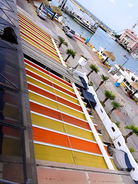 2 龍門帆布 帆布工程 遮陽棚 遮雨棚 鋁架帆布 伸縮帆布 升降帆布 鐵架帆布 造型帆布 百摺天棚 天幕百褶帆布 活動帳棚 訂做帳棚 活動車庫 訂做車庫 歐式帆布 廣告帆布.jpg