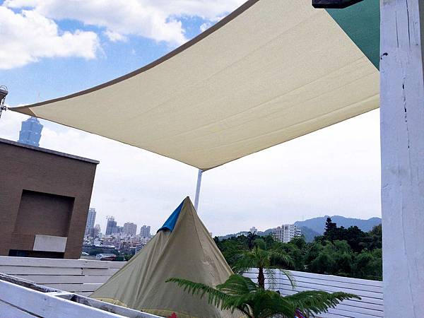 3 龍門帆布有限公司 帆布工程 帆布行 遮陽棚 遮雨棚 鋁架帆布 伸縮帆布 升降帆布 造型鐵架帆布 造型帆布 百摺天棚 天幕百褶帆布 活動帳棚 訂做帳棚 活動車庫 訂做車庫 歐式帆布 廣告帆布 球型帳篷 透明球型帳棚 遮陽網.jpg 3 龍門帆布有限公司 帆布工程 帆布行 遮陽棚 遮雨棚 鋁架帆布 伸縮帆布 升降帆布 造型鐵架帆布 造型帆布 百摺天棚 天幕百褶帆布 活動帳棚 訂做帳棚 活動車庫 訂做車庫 歐式帆布 廣告帆布 球型帳篷 透明球型帳棚 遮陽網.jpg