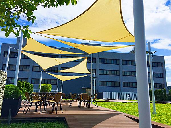 15龍門帆布有限公司,帆布工程,帆布行,遮陽棚,遮雨棚,鋁架帆布,伸縮帆布,升降帆布,造型鐵架帆布,造型帆布,百摺天棚,天幕百褶帆布,活動帳棚,訂做帳棚,活動車庫,訂做車庫,歐式帆布,廣告帆布,球型帳篷,透明球型帳棚,風箏遮陽網,遮陽風箏.jpg 15龍門帆布有限公司,帆布工程,帆布行,遮陽棚,遮雨棚,鋁架帆布,伸縮帆布,升降帆布,造型鐵架帆布,造型帆布,百摺天棚,天幕百褶帆布,活動帳棚,訂做帳棚,活動車庫,訂做車庫,歐式帆布,廣告帆布,球型帳篷,透明球型帳棚,風箏遮陽網,遮陽風箏.jpg