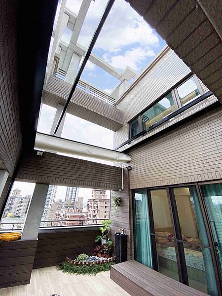 1 龍門帆布有限公司 帆布工程 帆布行 遮陽棚 遮雨棚 鋁架帆布 伸縮帆布 升降帆布 造型鐵架帆布 造型帆布 百摺天棚 天幕百褶帆布 活動帳棚 訂做帳棚 活動車庫 訂做車庫 歐式帆布 廣告帆布 球型帳篷 透明球型帳棚 風箏遮陽網 遮陽風箏.jpg 1 龍門帆布有限公司 帆布工程 帆布行 遮陽棚 遮雨棚 鋁架帆布 伸縮帆布 升降帆布 造型鐵架帆布 造型帆布 百摺天棚 天幕百褶帆布 活動帳棚 訂做帳棚 活動車庫 訂做車庫 歐式帆布 廣告帆布 球型帳篷 透明球型帳棚 風箏遮陽網 遮陽風箏.jpg