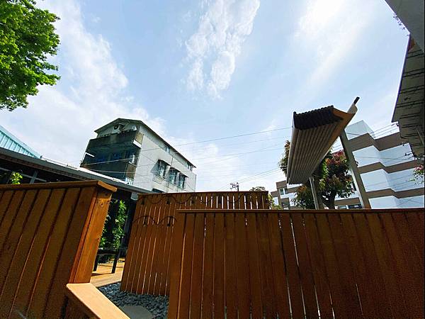 4 龍門帆布有限公司 帆布工程 帆布行 遮陽棚 遮雨棚 鋁架帆布 伸縮帆布 升降帆布 造型鐵架帆布 造型帆布 百摺天棚 天幕百褶帆布 活動帳棚 訂做帳棚 活動車庫 訂做車庫 歐式帆布 廣告帆布 球型帳篷 透明球型帳棚 風箏遮陽網 遮陽風箏.jpg 4 龍門帆布有限公司 帆布工程 帆布行 遮陽棚 遮雨棚 鋁架帆布 伸縮帆布 升降帆布 造型鐵架帆布 造型帆布 百摺天棚 天幕百褶帆布 活動帳棚 訂做帳棚 活動車庫 訂做車庫 歐式帆布 廣告帆布 球型帳篷 透明球型帳棚 風箏遮陽網 遮陽風箏.jpg