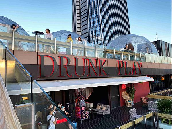 12 龍門帆布有限公司 帆布工程 帆布行 遮陽棚 遮雨棚 鋁架帆布 伸縮帆布 升降帆布 造型鐵架帆布 造型帆布 百摺天棚 天幕百褶帆布 活動帳棚 訂做帳棚 活動車庫 訂做車庫 歐式帆布 廣告帆布 球型帳篷 透明球型帳棚 風箏遮陽網 遮陽風箏.jpg 12 龍門帆布有限公司 帆布工程 帆布行 遮陽棚 遮雨棚 鋁架帆布 伸縮帆布 升降帆布 造型鐵架帆布 造型帆布 百摺天棚 天幕百褶帆布 活動帳棚 訂做帳棚 活動車庫 訂做車庫 歐式帆布 廣告帆布 球型帳篷 透明球型帳棚 風箏遮陽網 遮陽風箏.jpg