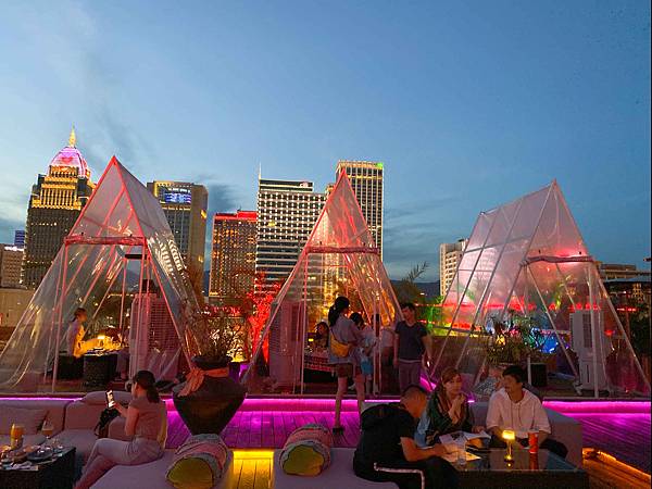 20 龍門帆布有限公司 帆布工程 帆布行 遮陽棚 遮雨棚 鋁架帆布 伸縮帆布 升降帆布 造型鐵架帆布 造型帆布 百摺天棚 天幕百褶帆布 活動帳棚 訂做帳棚 活動車庫 訂做車庫 歐式帆布 廣告帆布 球型帳篷 透明球型帳棚 風箏遮陽網 遮陽風箏.jpg 20 龍門帆布有限公司 帆布工程 帆布行 遮陽棚 遮雨棚 鋁架帆布 伸縮帆布 升降帆布 造型鐵架帆布 造型帆布 百摺天棚 天幕百褶帆布 活動帳棚 訂做帳棚 活動車庫 訂做車庫 歐式帆布 廣告帆布 球型帳篷 透明球型帳棚 風箏遮陽網 遮陽風箏.jpg