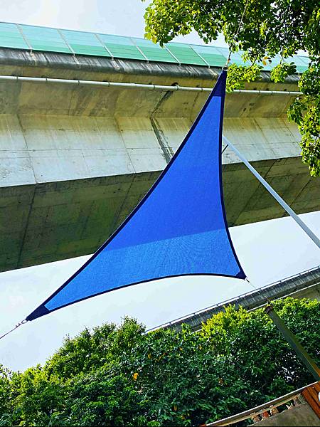 16 龍門帆布有限公司 帆布工程 帆布行 遮陽棚 遮雨棚 鋁架帆布 伸縮帆布 升降帆布 造型鐵架帆布 造型帆布 百摺天棚 天幕百褶帆布 活動帳棚 訂做帳棚 活動車庫 訂做車庫 歐式帆布 廣告帆布 球型帳篷 透明球型帳棚 風箏遮陽網 遮陽風箏.jpg 16 龍門帆布有限公司 帆布工程 帆布行 遮陽棚 遮雨棚 鋁架帆布 伸縮帆布 升降帆布 造型鐵架帆布 造型帆布 百摺天棚 天幕百褶帆布 活動帳棚 訂做帳棚 活動車庫 訂做車庫 歐式帆布 廣告帆布 球型帳篷 透明球型帳棚 風箏遮陽網 遮陽風箏.jpg