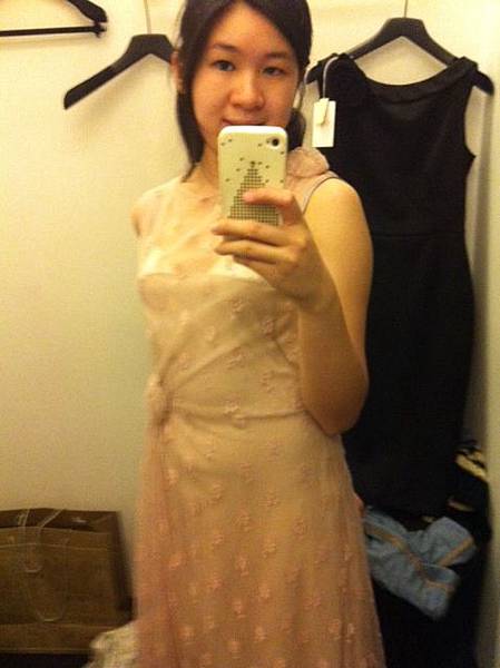 fitting valentino pink dress