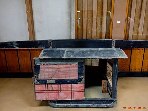 29和歌山城天守閣展品-轎.jpg