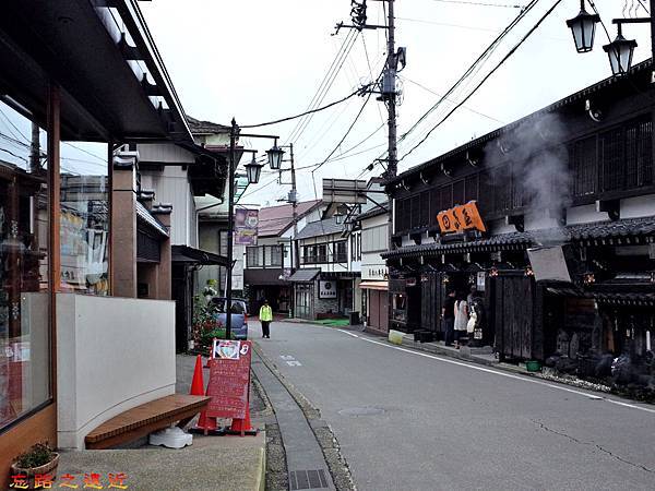 12草津巴士站外溫泉街.jpg