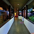 32石和溫泉甲子園庭園長廊.jpg