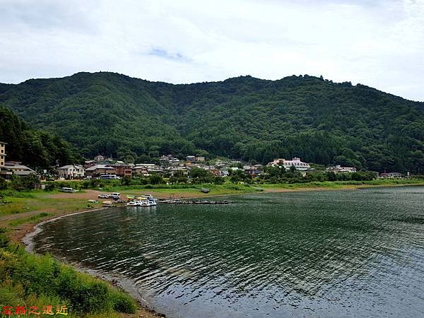 5河口湖岸.jpg