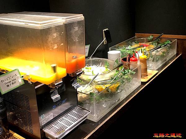 27RH札幌餐廳沙拉台.jpg