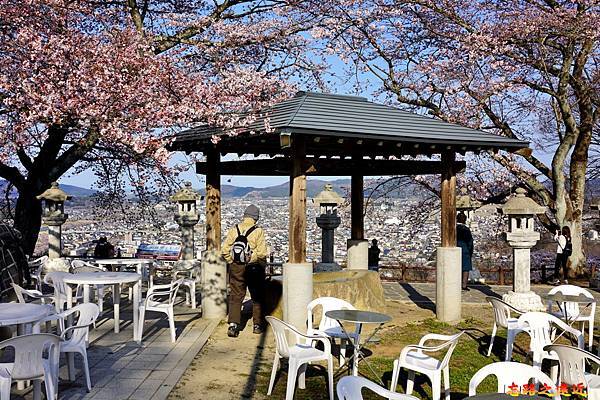 26船岡城址公園平和觀音廣場.jpg