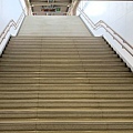 3JR福知山站月台階梯.jpg
