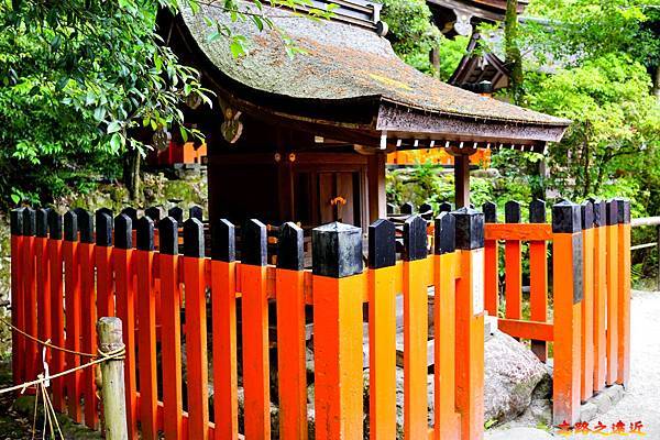 33上賀茂神社「川尾神社」.jpg