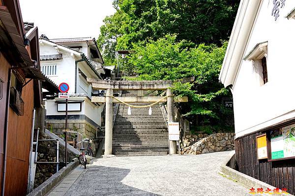 14倉敷往阿智神社階梯.jpg