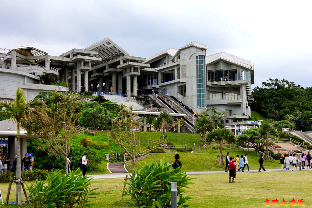 38步道處遠眺美麗海水族館.jpg