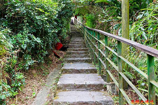 35 茶路步道步道至樟山寺石階.jpg