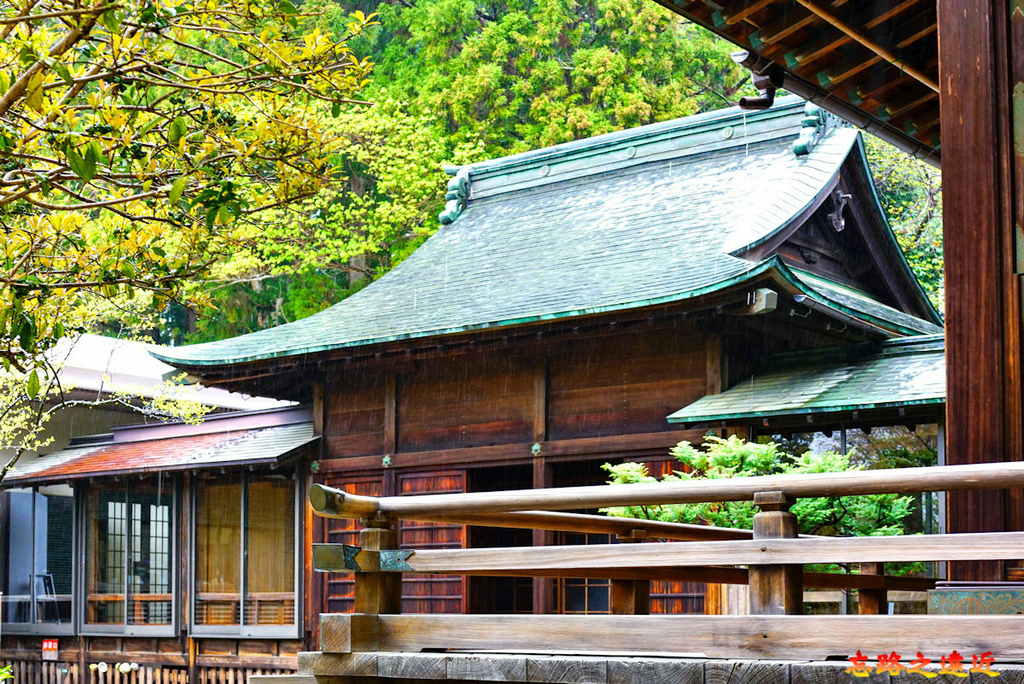 20青葉神社傳供廊與神饌所.jpg