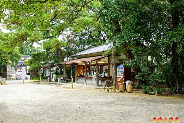 48栗林公園北門售票處.jpg