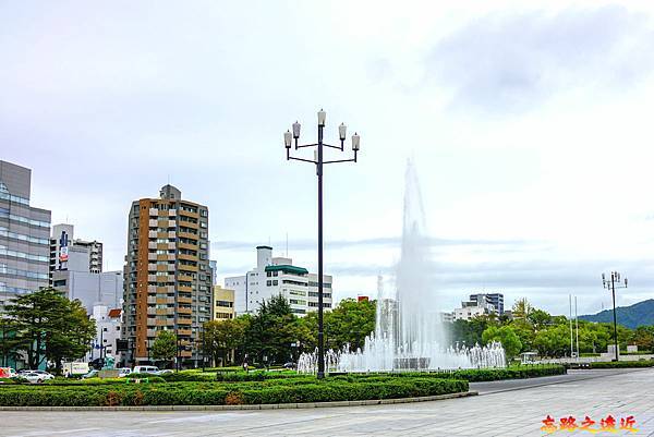 03廣島平和紀念公園祈禱之泉.jpg