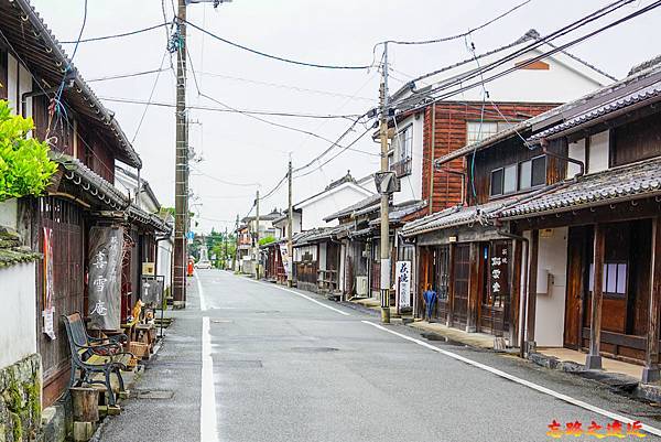 13萩菊屋橫丁前御成道商店街.jpg