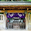 24 根津神社駒込稻荷神社外.jpg