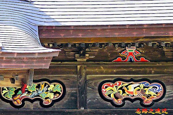 30 大洗磯前神社拜殿花鳥雕.jpg