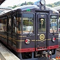 02 黑松号車身.jpg