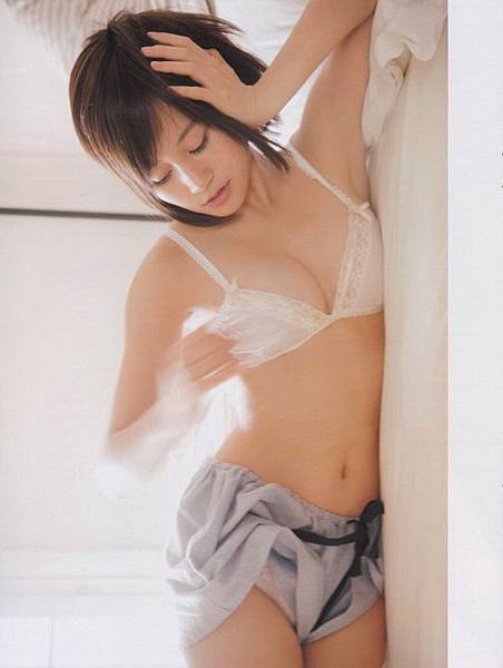 前田敦子75