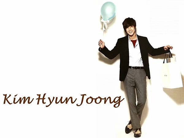 1024x768 Hyun Joong 賢重