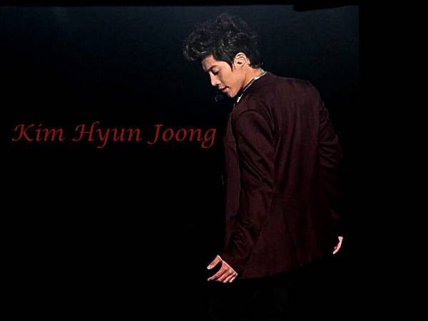 1024x768 Hyun Joong 賢重