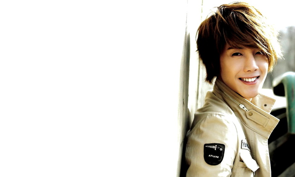 1280x768 Hyun Joong 賢重