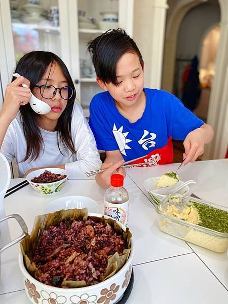 188122958_1252871231782215_833532129130281422_n