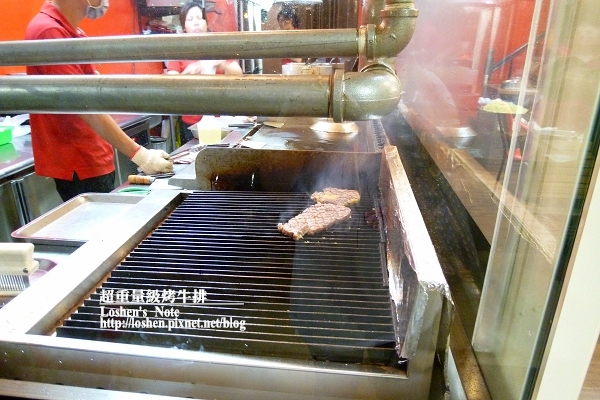 超重量烤牛排 超重量烤牛排