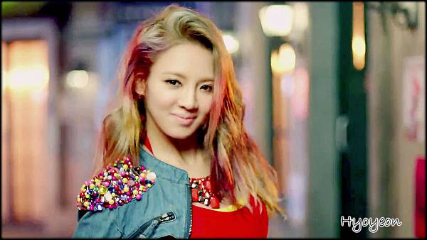 Hyoyeon-SNSD-I-Got-a-Boy-Dance-Teaser.jpg