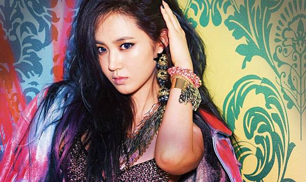 Yuri-SNSD-I-Got-A-Boy-Teaser-HD-Wallpaper-1080x639.jpg