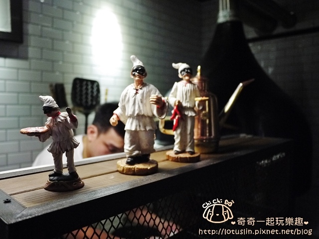 台南 Nero Vulcano Pizza 黑.火山披薩 Pizzakaya披薩居酒屋 台南 Nero Vulcano Pizza 黑.火山披薩 Pizzakaya披薩居酒屋