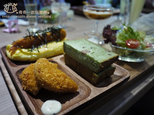 台南 樂禾田 早午餐.日夕食 日式烤飯糰.軟法.歐姆蛋.厚煎鬆餅 台南 樂禾田 早午餐.日夕食 日式烤飯糰.軟法.歐姆蛋.厚煎鬆餅