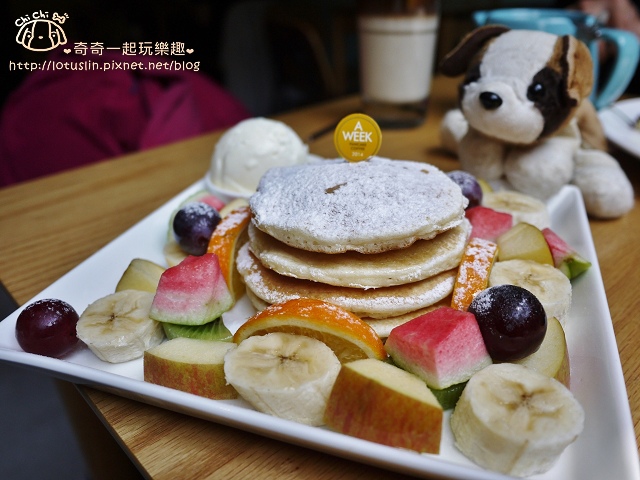 台南 A WEEK PANCAKE&COFFEE 煎鬆餅專賣 早午餐.下午茶推薦 台南 A WEEK PANCAKE&COFFEE 煎鬆餅專賣 早午餐.下午茶推薦