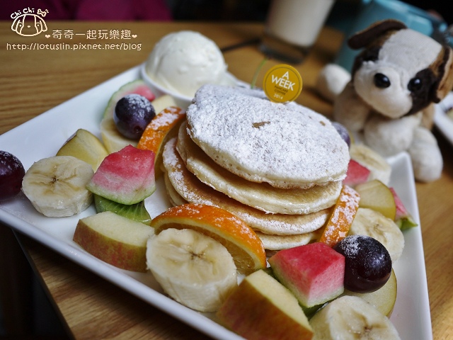 台南 A WEEK PANCAKE&COFFEE 煎鬆餅專賣 早午餐.下午茶推薦 台南 A WEEK PANCAKE&COFFEE 煎鬆餅專賣 早午餐.下午茶推薦