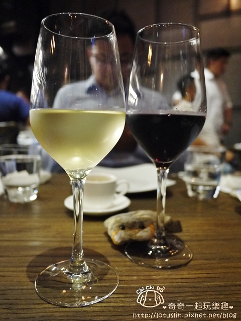 台北 SPOT TAIPEI 新美式料理 小酒館 台北 SPOT TAIPEI 新美式料理 小酒館