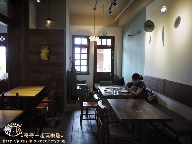 【台北大稻埕.大橋頭站/雙連站】孔雀Peacock Bistro 歐亞料理餐酒館 夢幻 【台北大稻埕.大橋頭站/雙連站】孔雀Peacock Bistro 歐亞料理餐酒館 夢幻