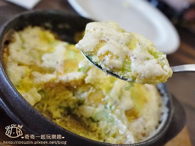 【台北大稻埕.大橋頭站/雙連站】孔雀Peacock Bistro 歐亞料理餐酒館 夢幻 【台北大稻埕.大橋頭站/雙連站】孔雀Peacock Bistro 歐亞料理餐酒館 夢幻