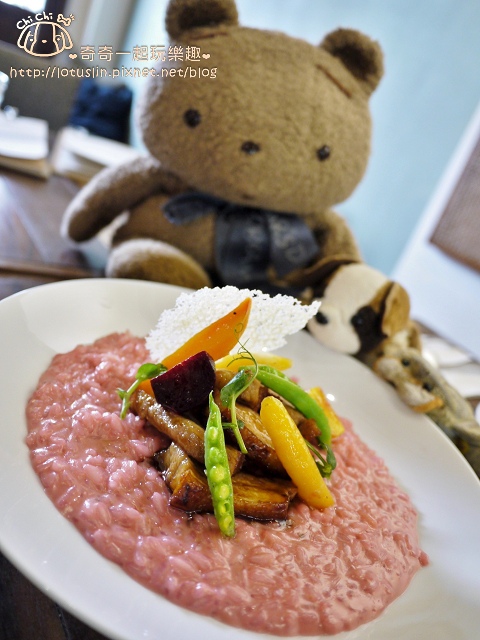 【台北大稻埕.大橋頭站/雙連站】孔雀Peacock Bistro 歐亞料理餐酒館 夢幻 【台北大稻埕.大橋頭站/雙連站】孔雀Peacock Bistro 歐亞料理餐酒館 夢幻