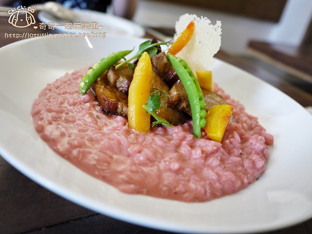 【台北大稻埕.大橋頭站/雙連站】孔雀Peacock Bistro 歐亞料理餐酒館 夢幻 【台北大稻埕.大橋頭站/雙連站】孔雀Peacock Bistro 歐亞料理餐酒館 夢幻