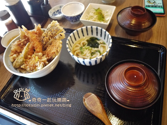 【台北.火車站】天吉屋(京站店) 日本天丼專賣店 【台北.火車站】天吉屋(京站店) 日本天丼專賣店