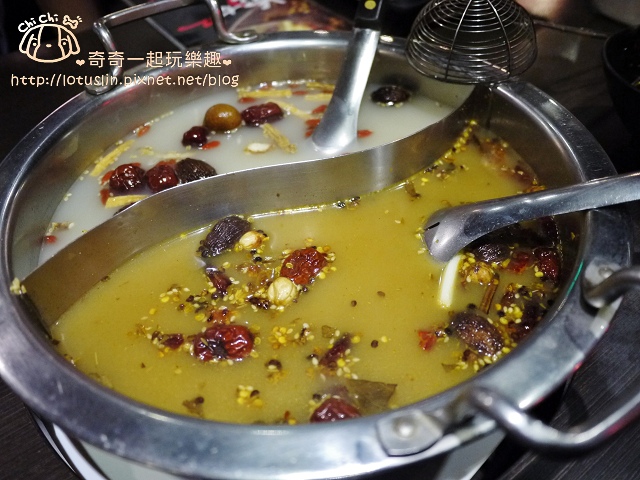 台北 蒙古紅 無油蒙古火鍋 優秀霜降牛.松阪豬 吃到飽鴛鴦火鍋 台北 蒙古紅 無油蒙古火鍋 優秀霜降牛.松阪豬 吃到飽鴛鴦火鍋