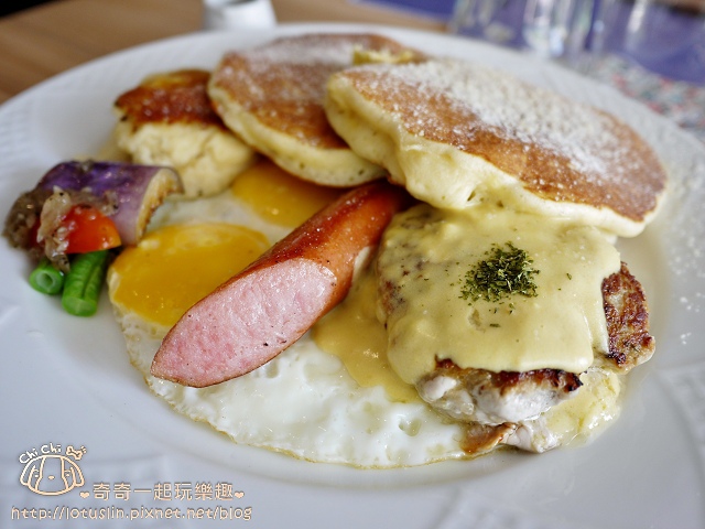 【台南北區.成大】Hello Hello Kitchen 手工美式煎鬆餅早午餐 【台南北區.成大】Hello Hello Kitchen 手工美式煎鬆餅早午餐