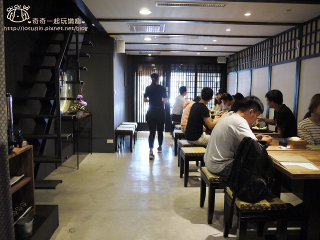 台南 庵六花 京都濃咖哩專賣 日式咖哩飯新選擇 台南 庵六花 京都濃咖哩專賣 日式咖哩飯新選擇