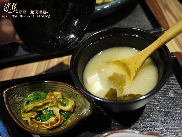 台南 庵六花 京都濃咖哩專賣 日式咖哩飯新選擇 台南 庵六花 京都濃咖哩專賣 日式咖哩飯新選擇