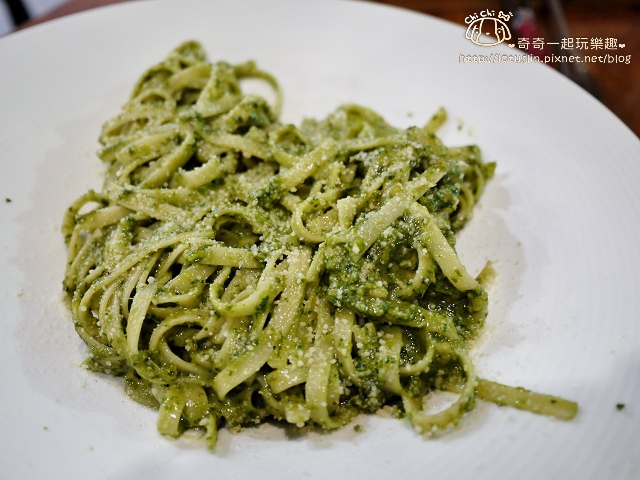 【台北內湖.港墘站】 Mastro Café 傳說中的戰斧豬排&舒芙蕾鬆餅 【台北內湖.港墘站】 Mastro Café 傳說中的戰斧豬排&舒芙蕾鬆餅